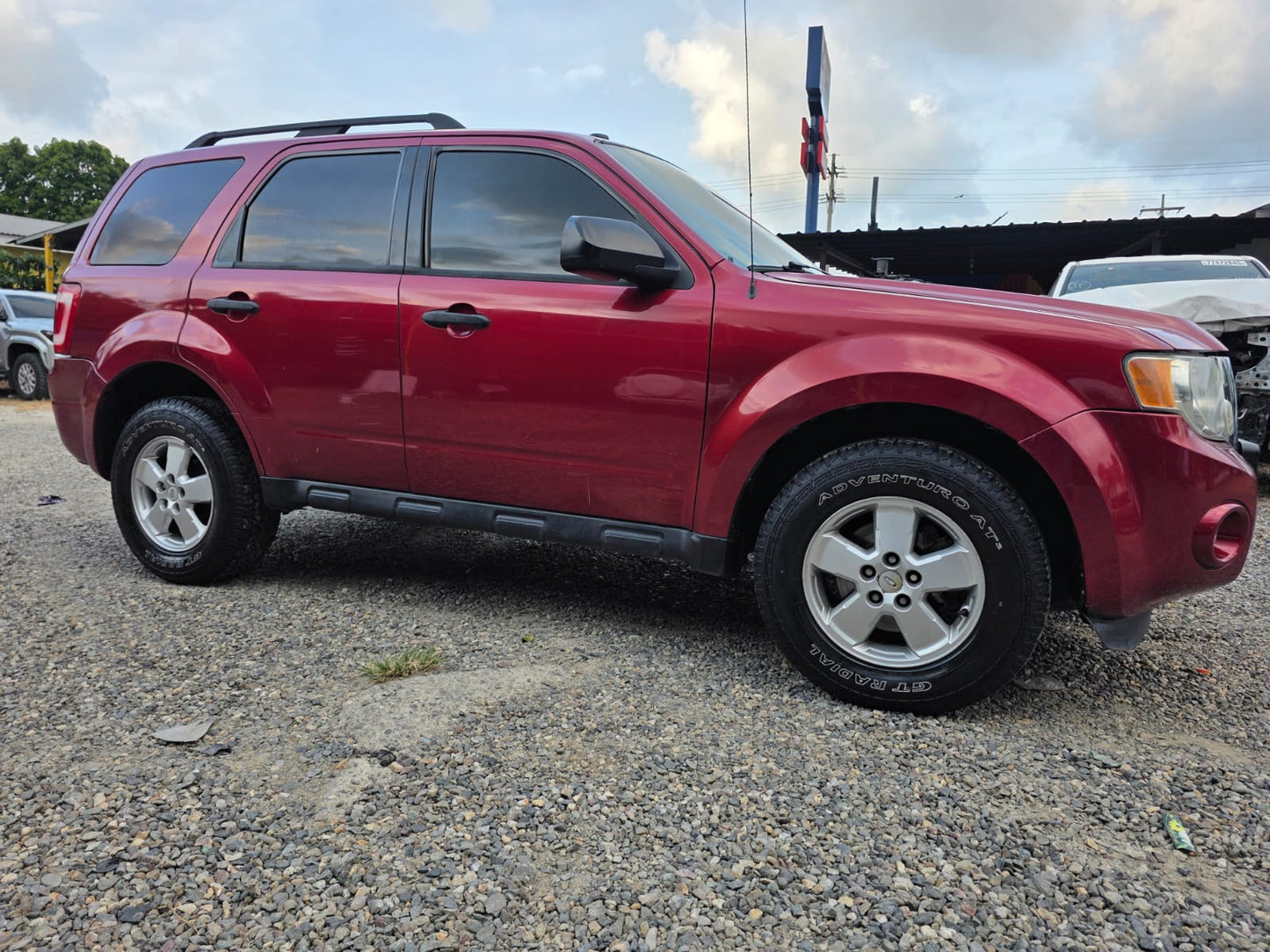 FORD ESCAPE 2012