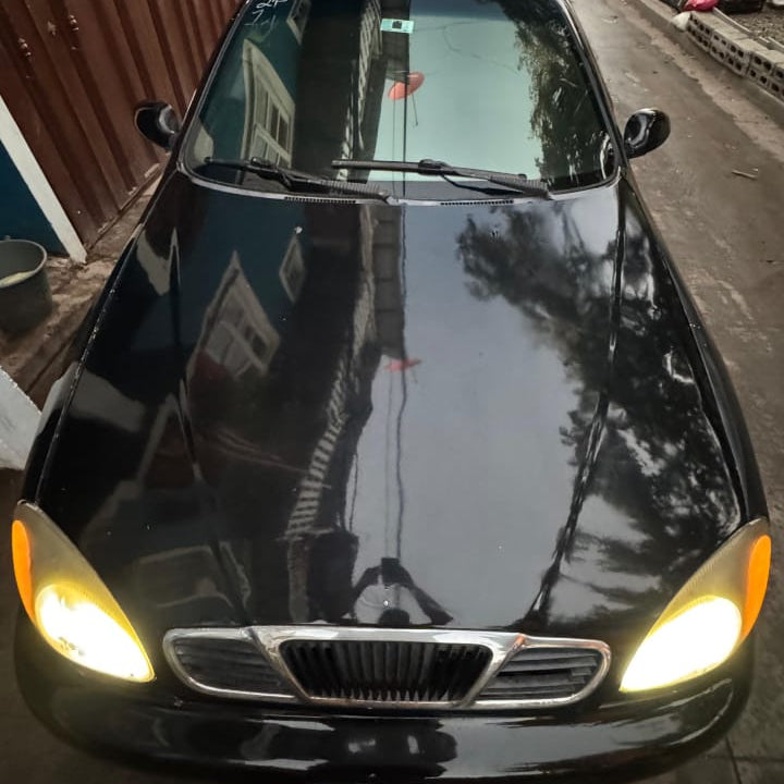 DAEWOO LANOS 2000