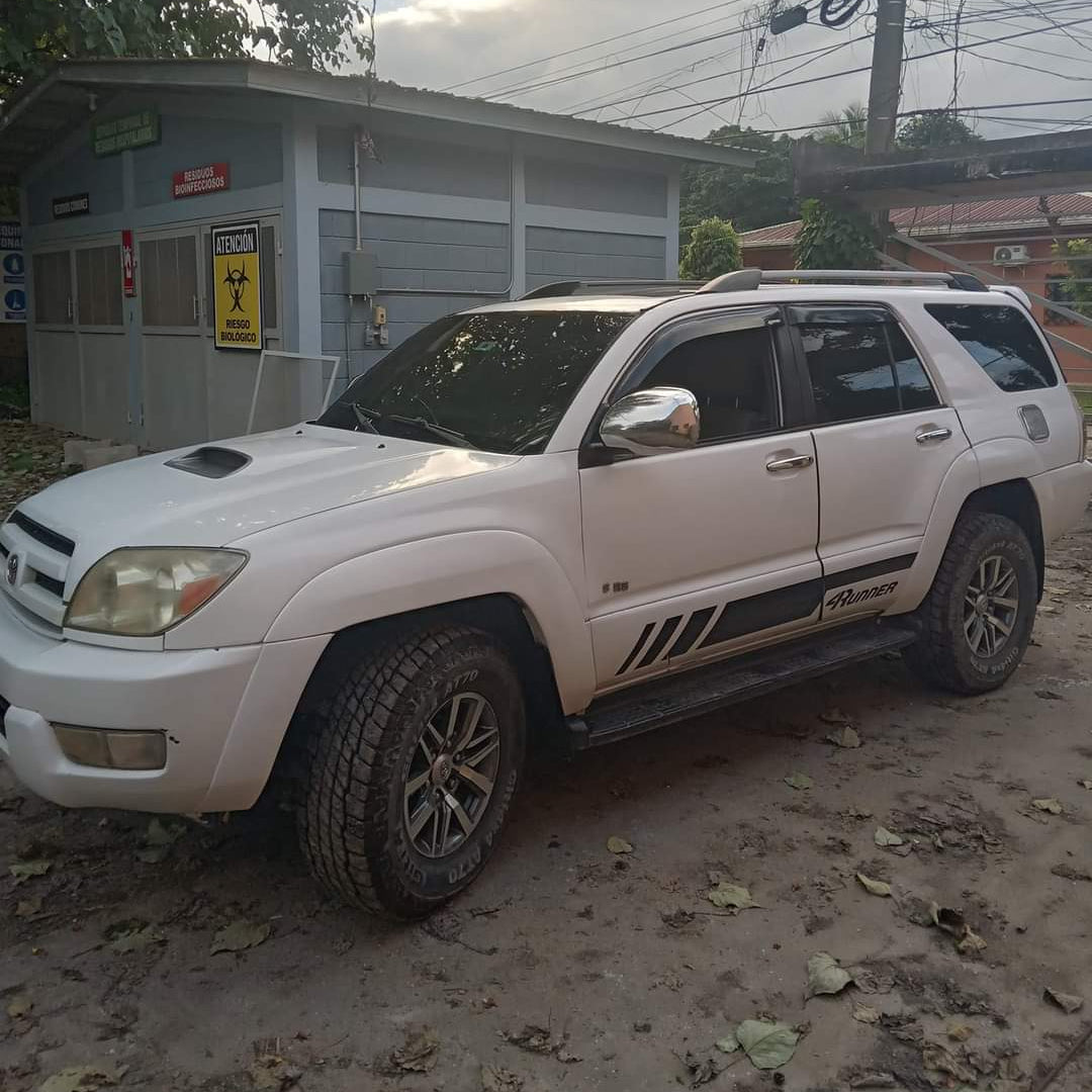 TOYOTA 4RUNNER 2004