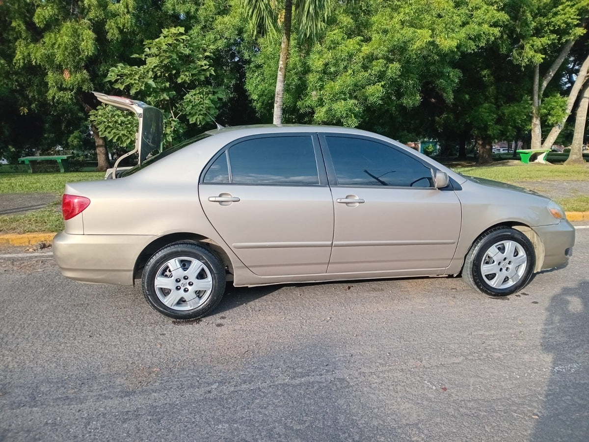 TOYOTA COROLLA 2005