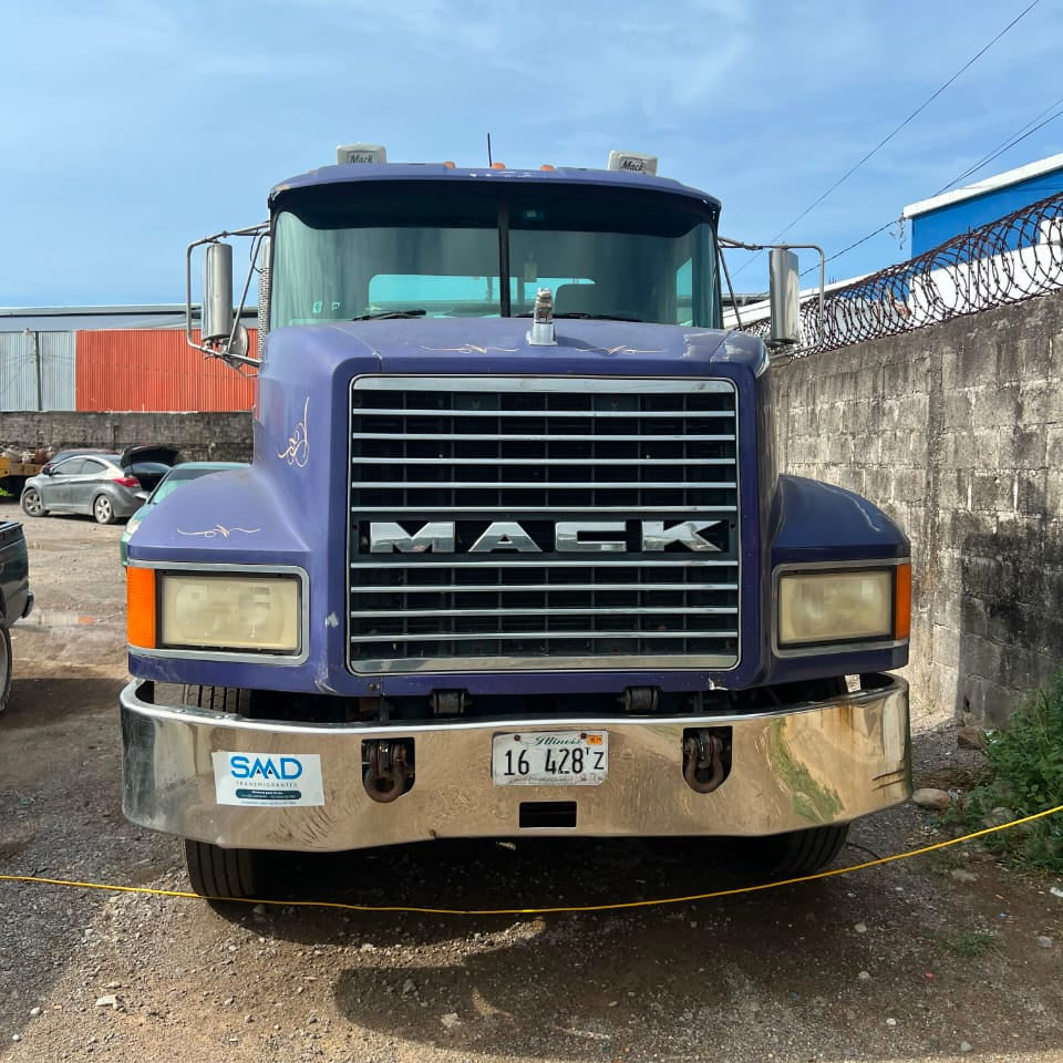 MACK E7 427 1999
