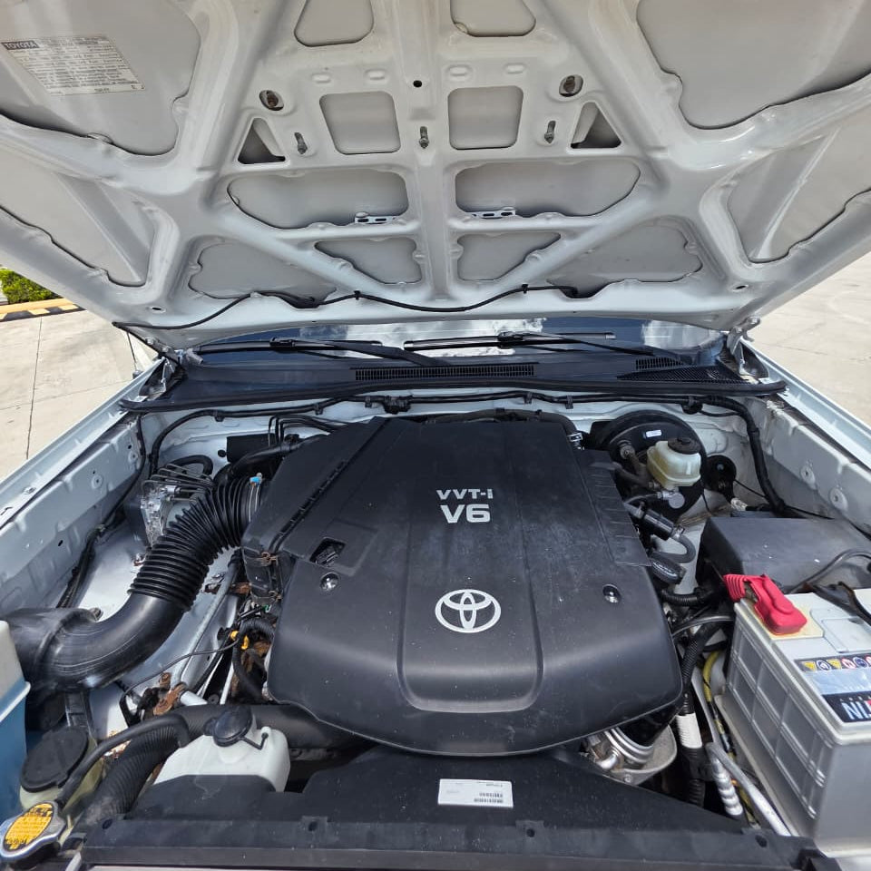 TOYOTA TACOMA 2011