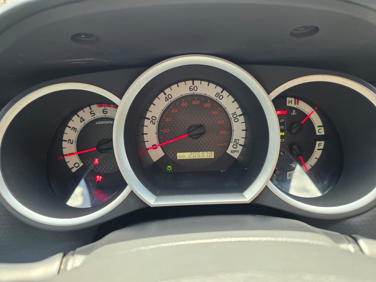 TOYOTA TACOMA 2011