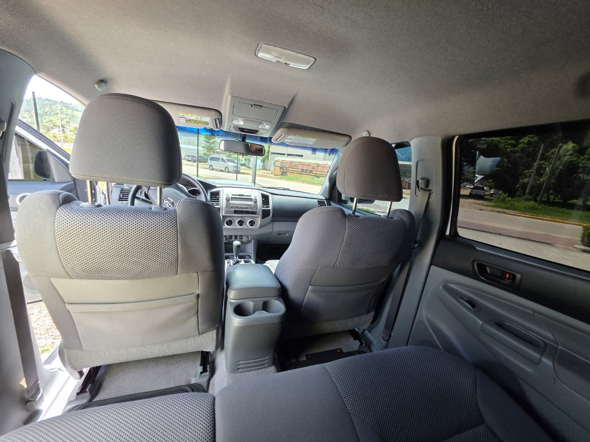 TOYOTA TACOMA 2011