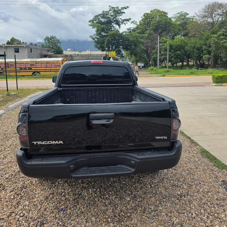 TOYOTA TACOMA 2013