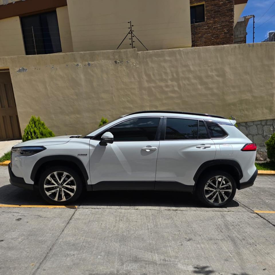 TOYOTA COROLLA CROSS 2022