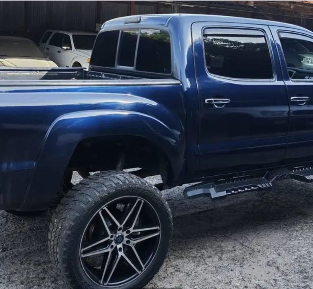 TOYOTA TACOMA 2013