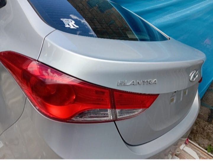 HYUNDAI ELANTRA 2013