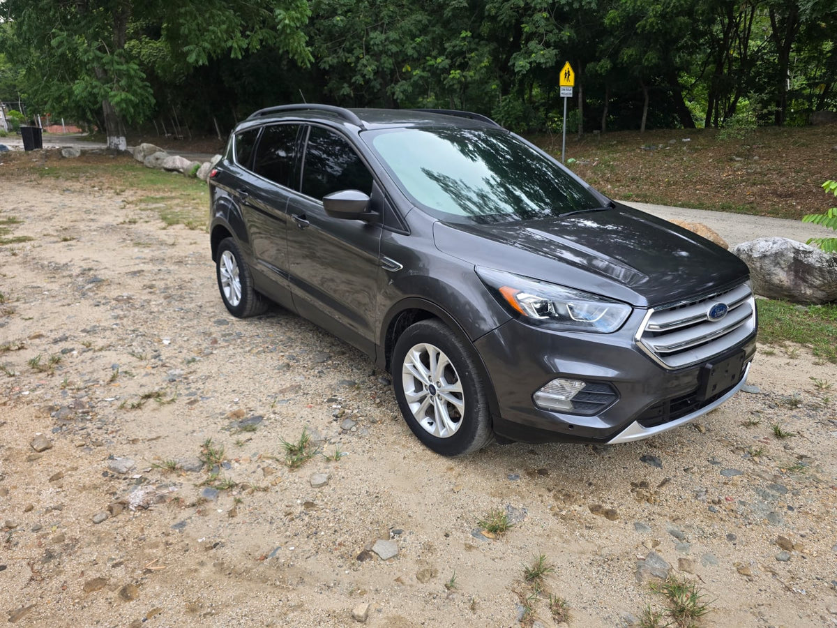 FORD ESCAPE 2017