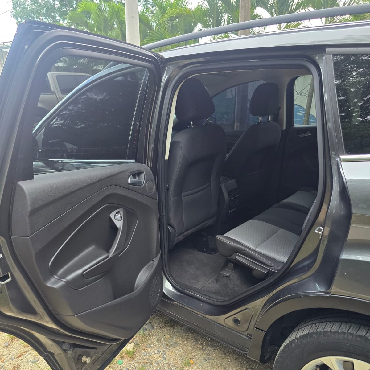 FORD ESCAPE 2017