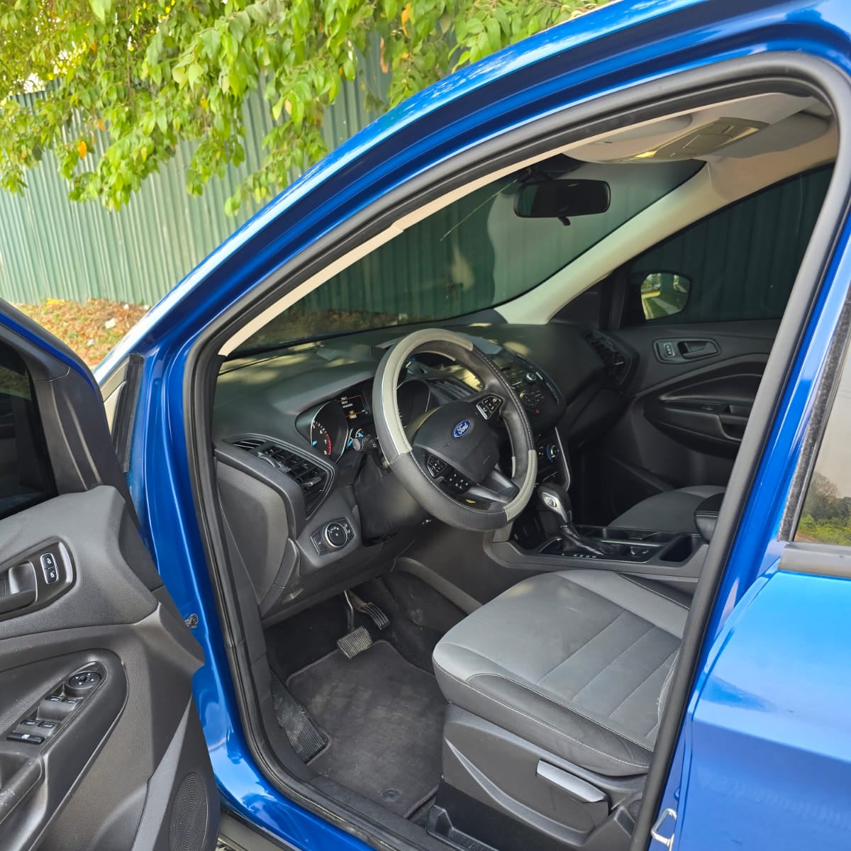 FORD ESCAPE 2017