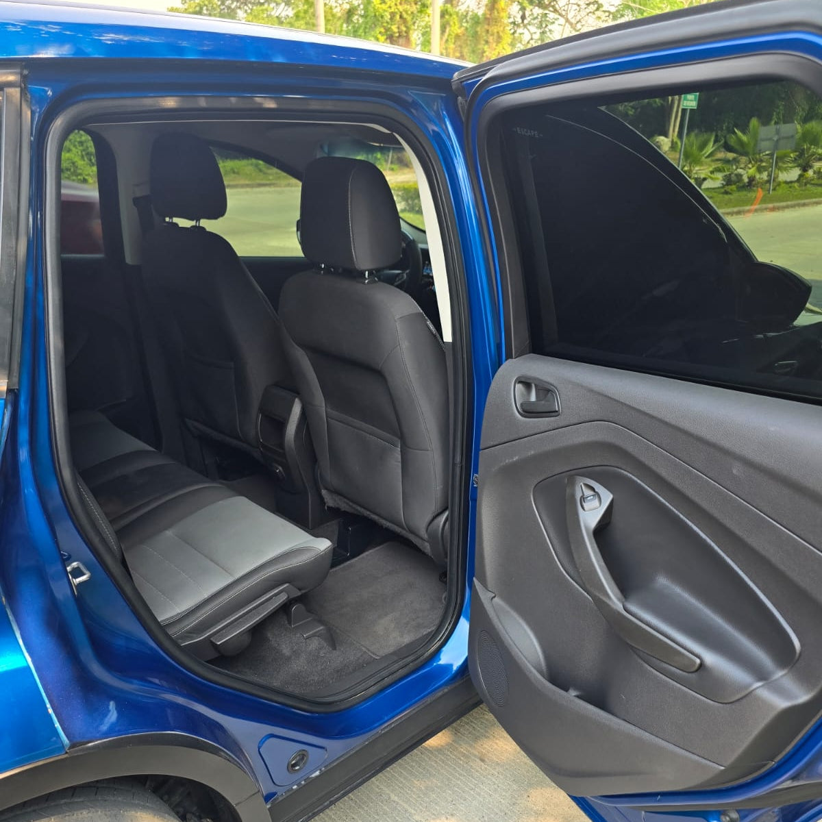 FORD ESCAPE 2017