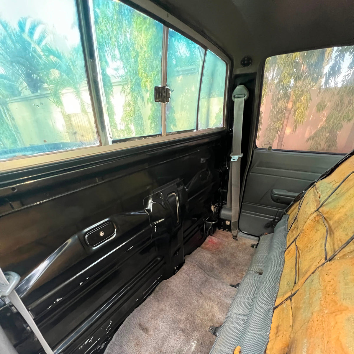 TOYOTA HILUX 22R 1992