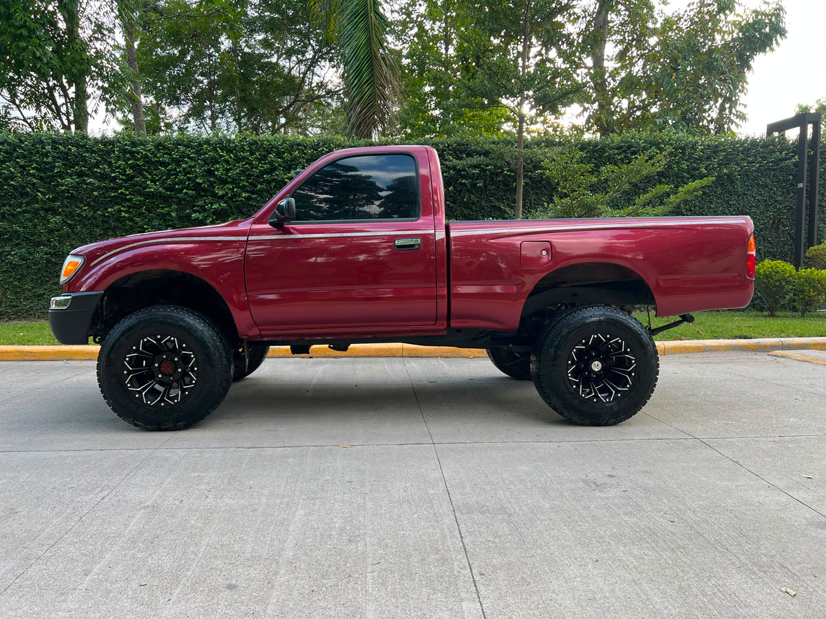 TOYOTA TACOMA 1999