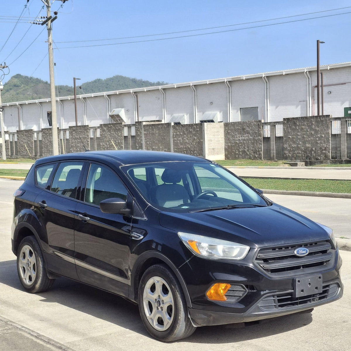 FORD ESCAPE 2017