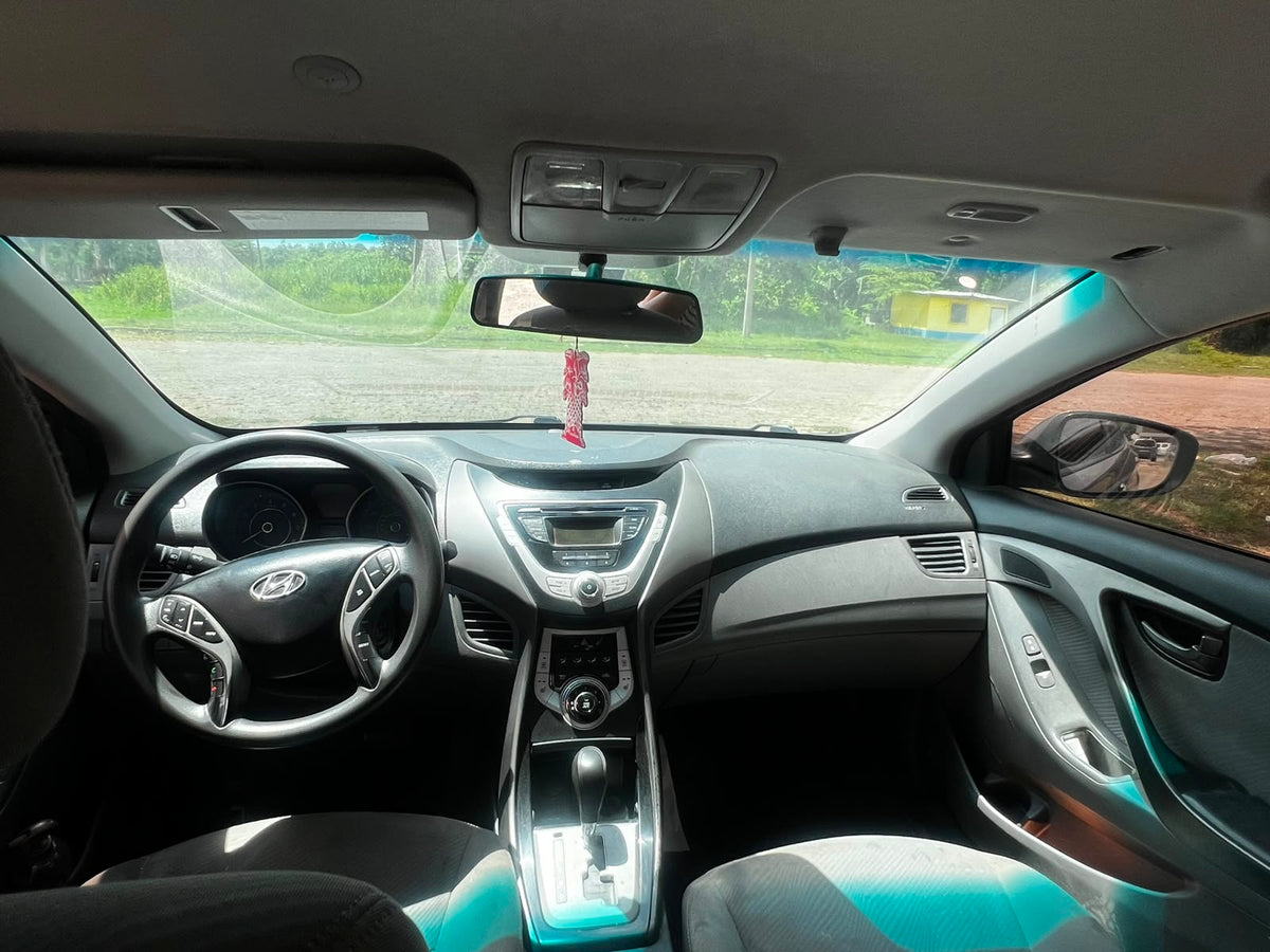 HYUNDAI ELANTRA 2013