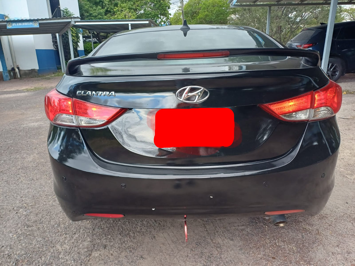 HYUNDAI ELANTRA 2013