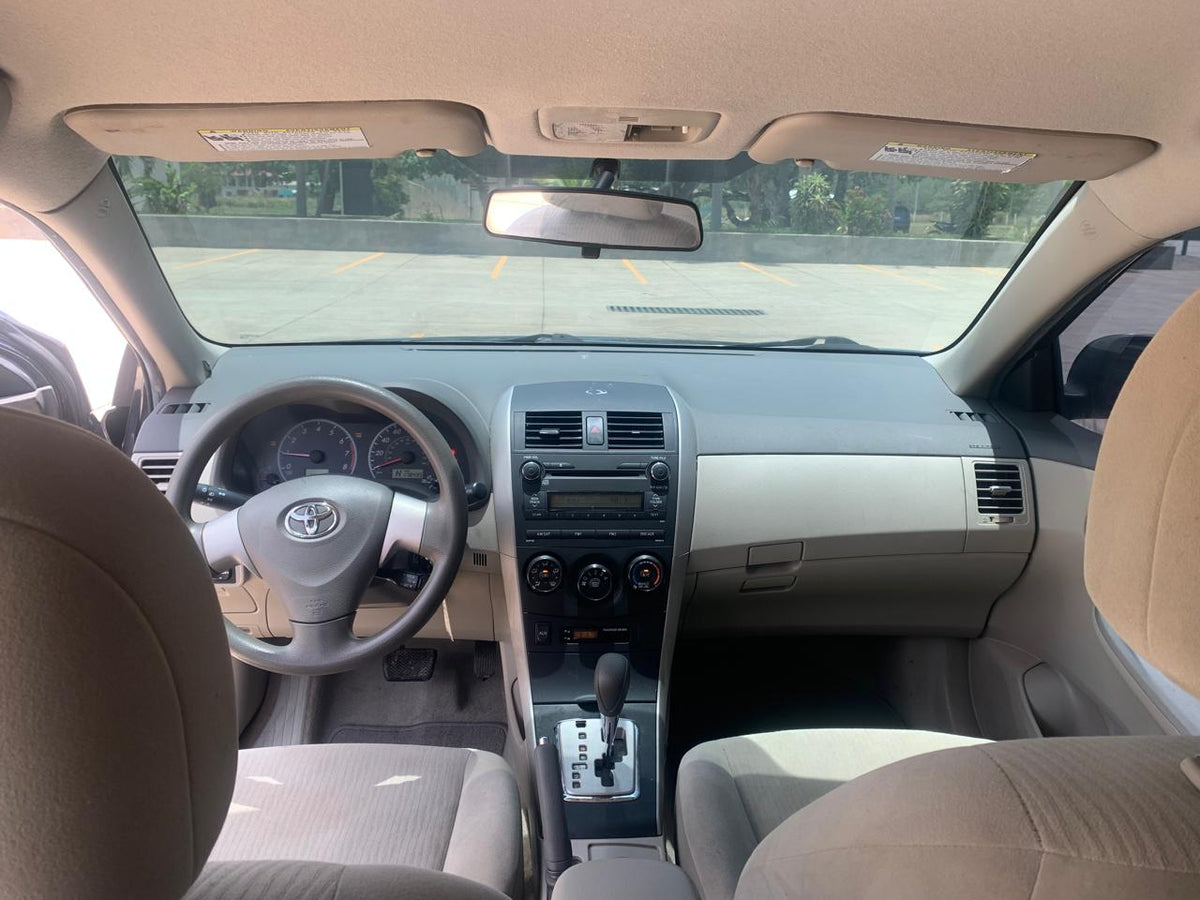 TOYOTA COROLLA 2010