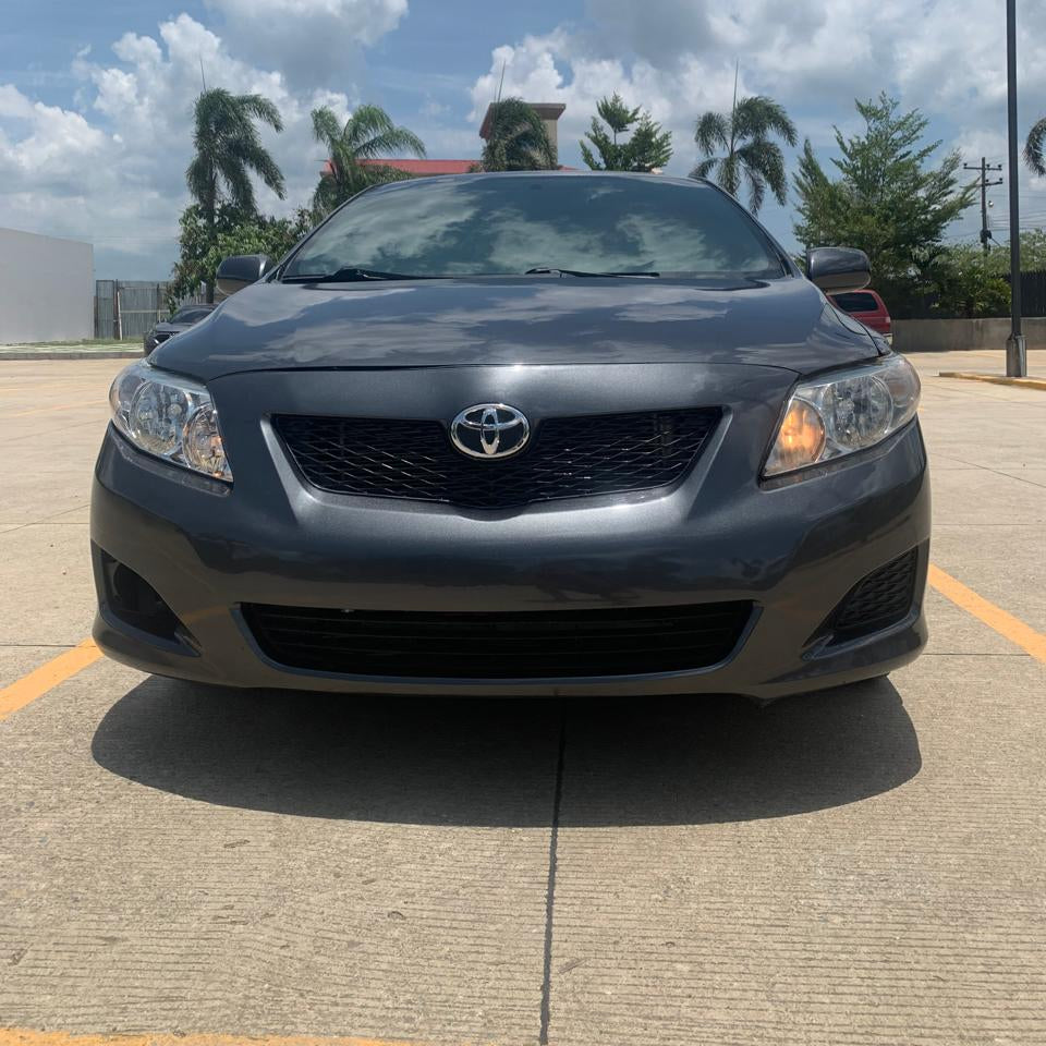 TOYOTA COROLLA 2010