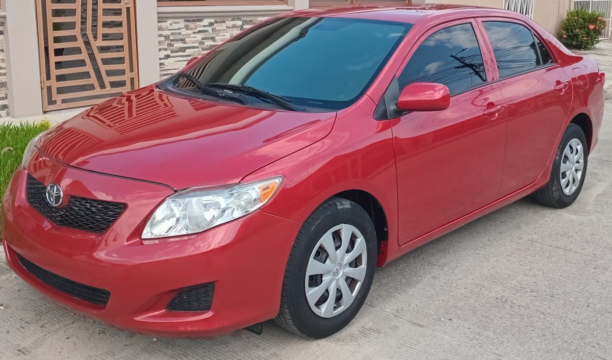 TOYOTA COROLLA 2010