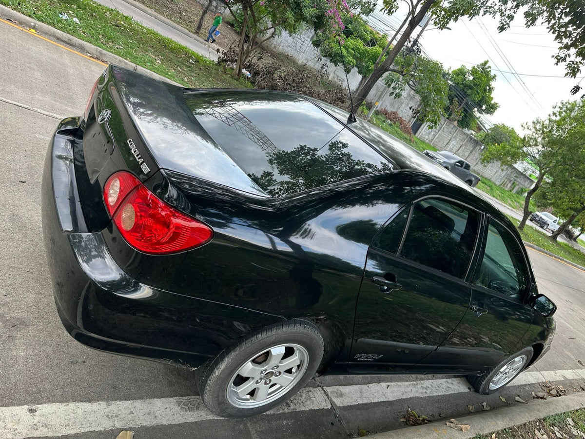 TOYOTA COROLLA 2005