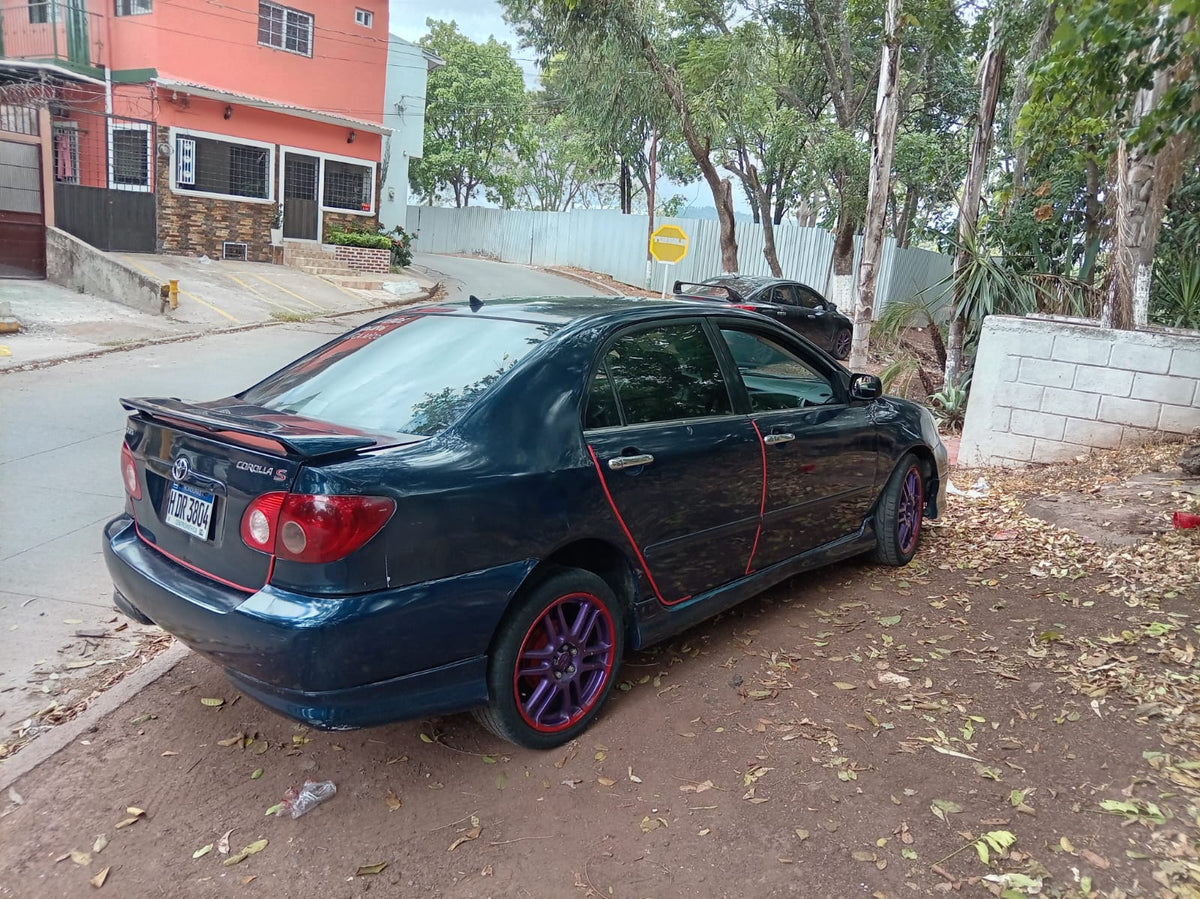 TOYOTA COROLLA 2005