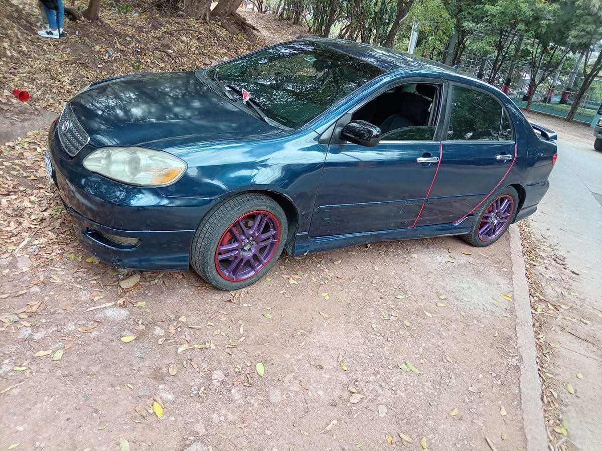 TOYOTA COROLLA 2005