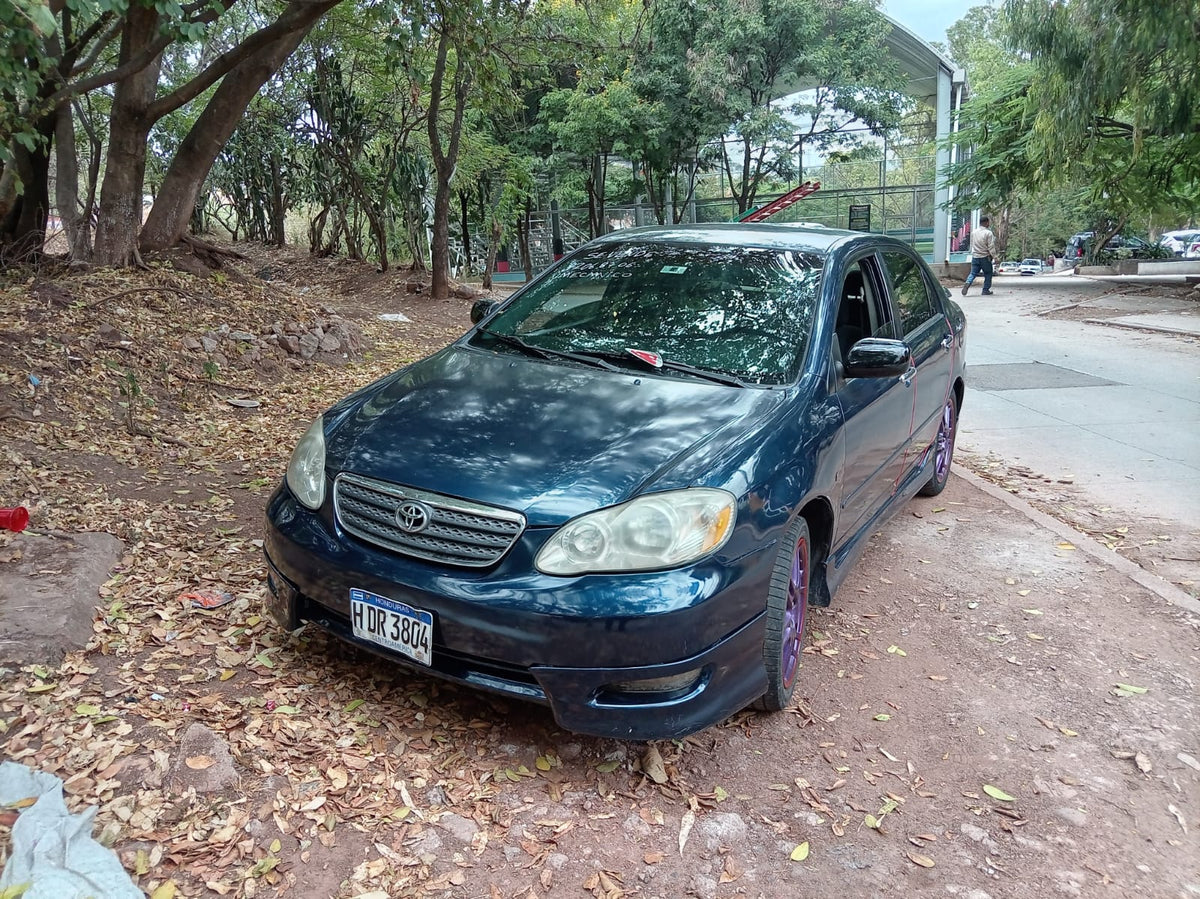 TOYOTA COROLLA 2005