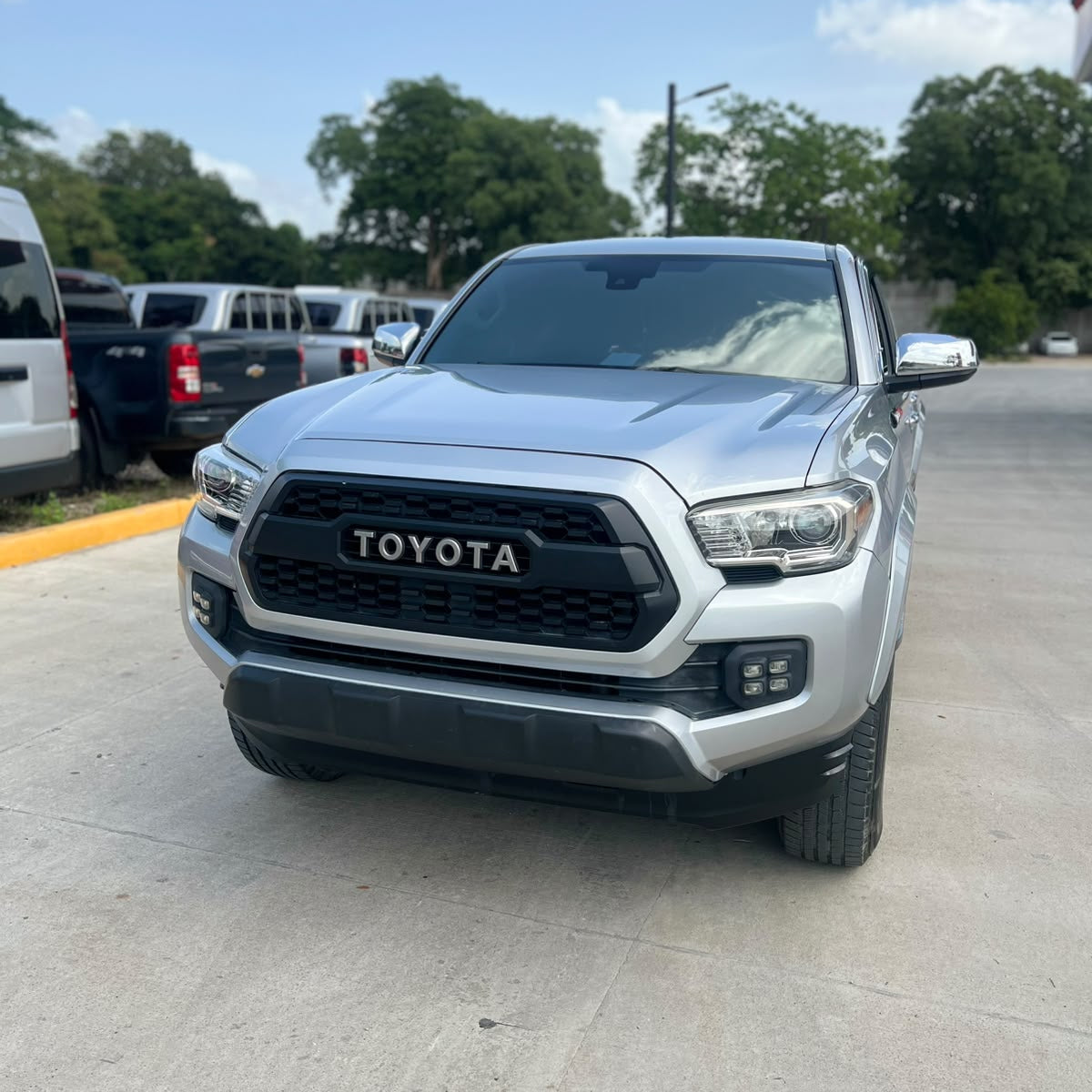 TOYOTA TACOMA 2016