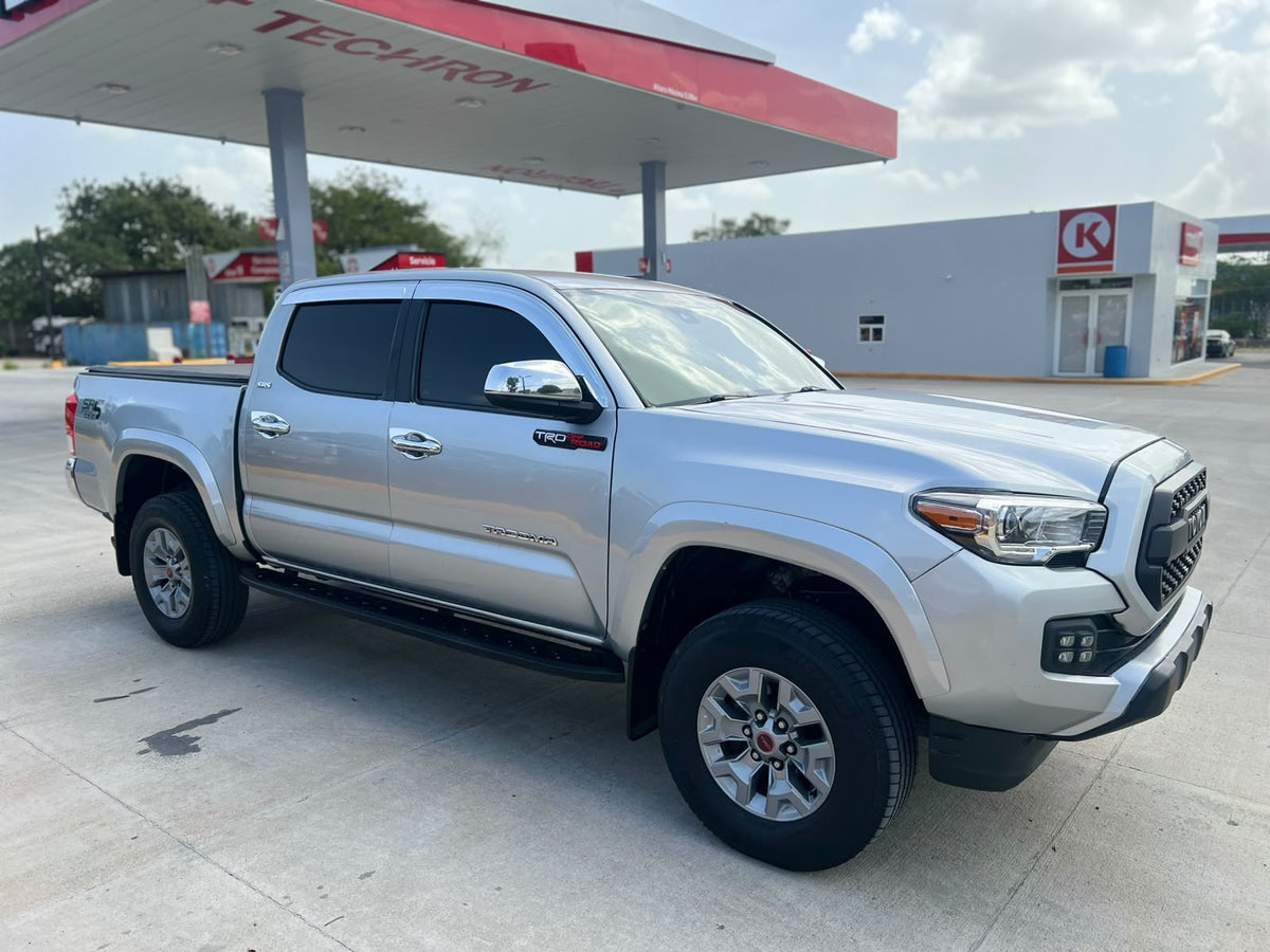 TOYOTA TACOMA 2016