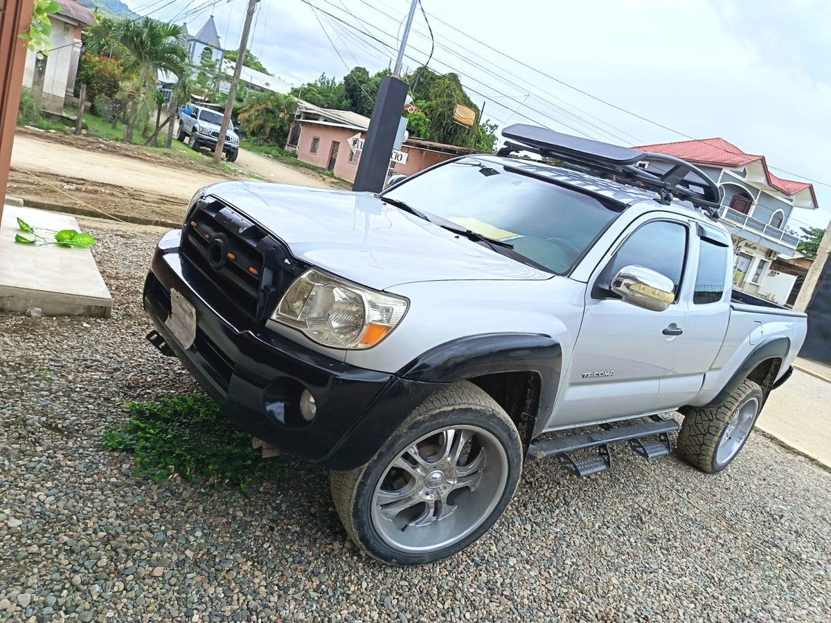 TOYOTA TACOMA 2005