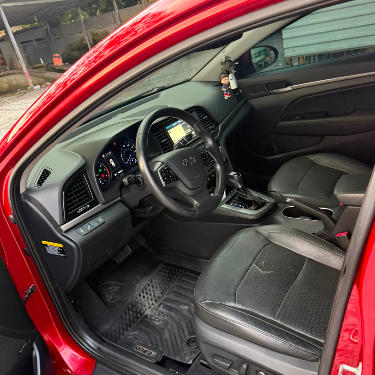 HYUNDAI ELANTRA 2017