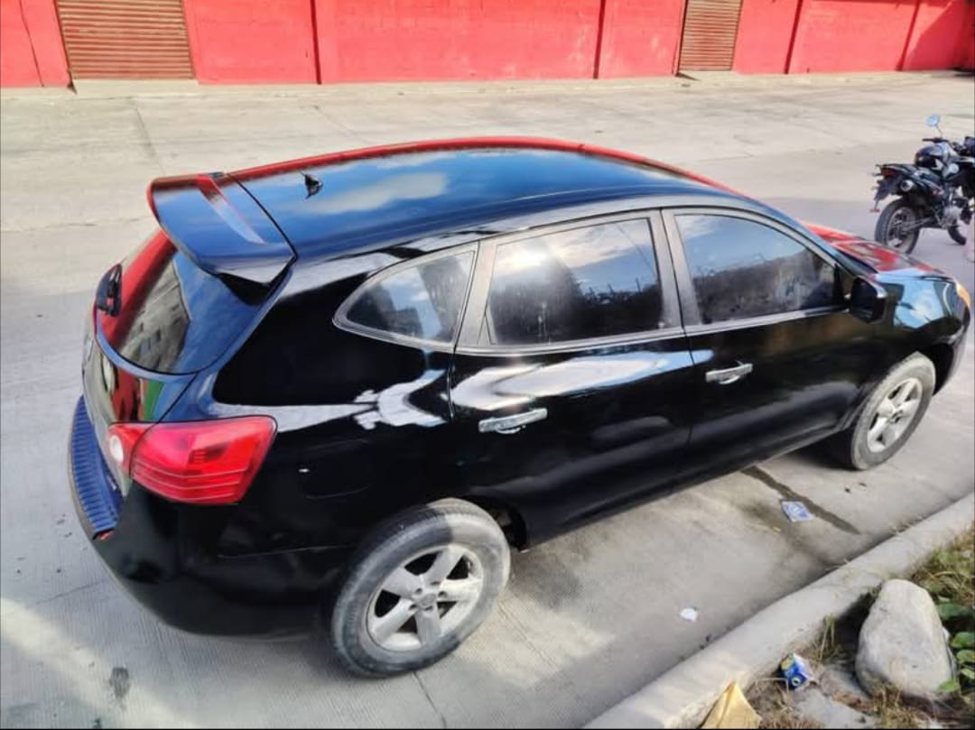 NISSAN ROGUE 2010