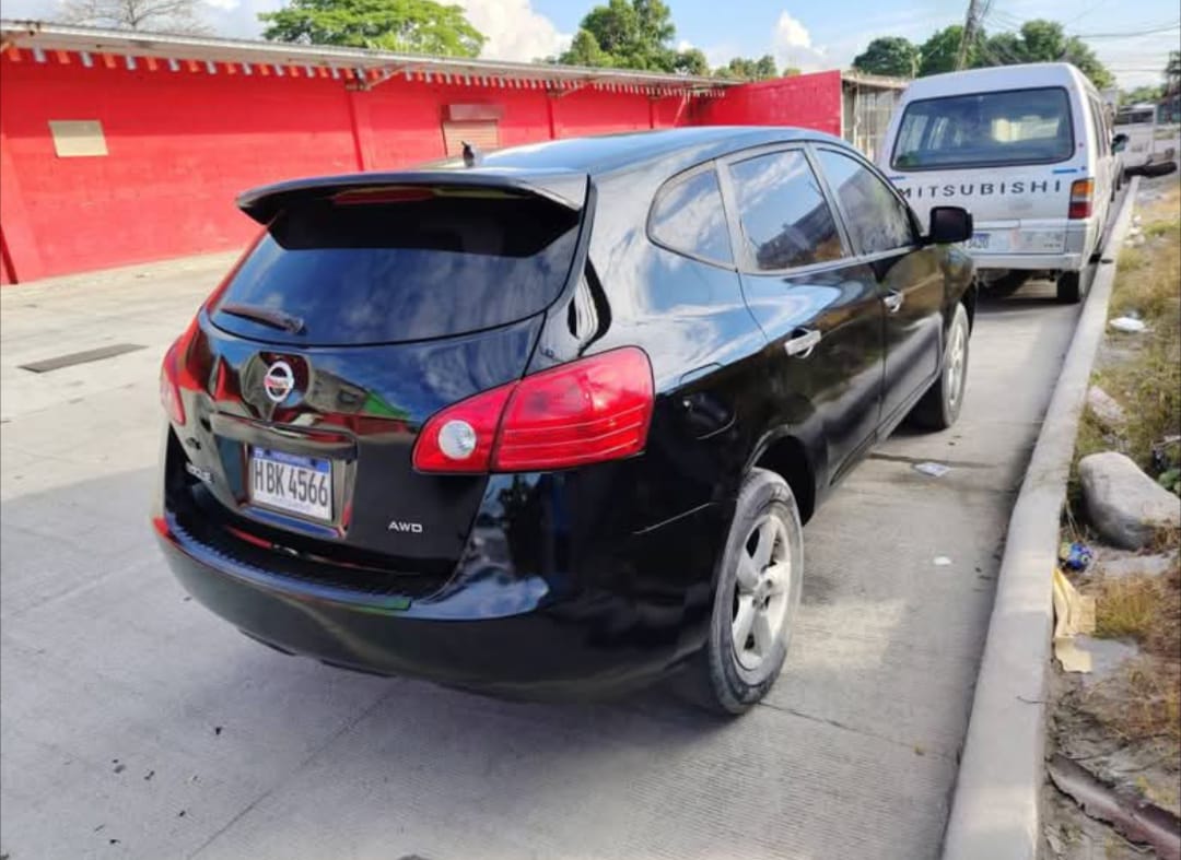 NISSAN ROGUE 2010