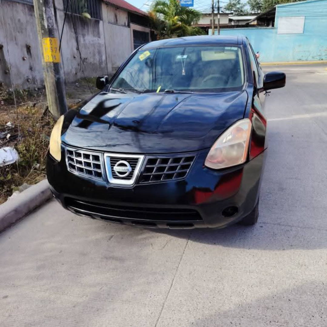 NISSAN ROGUE 2010