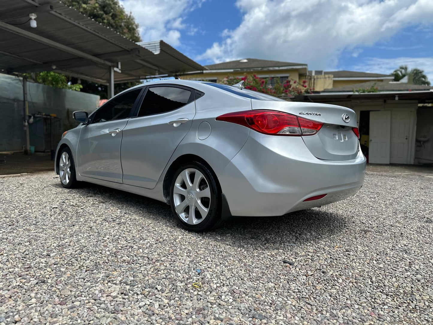 HYUNDAI ELANTRA 2013