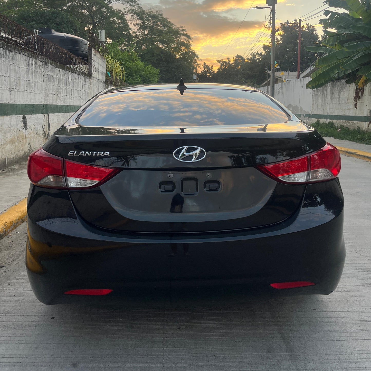 HYUNDAI ELANTRA 2013
